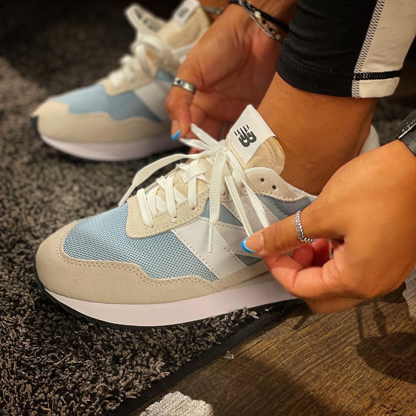 New balance 237 Cream soft blue